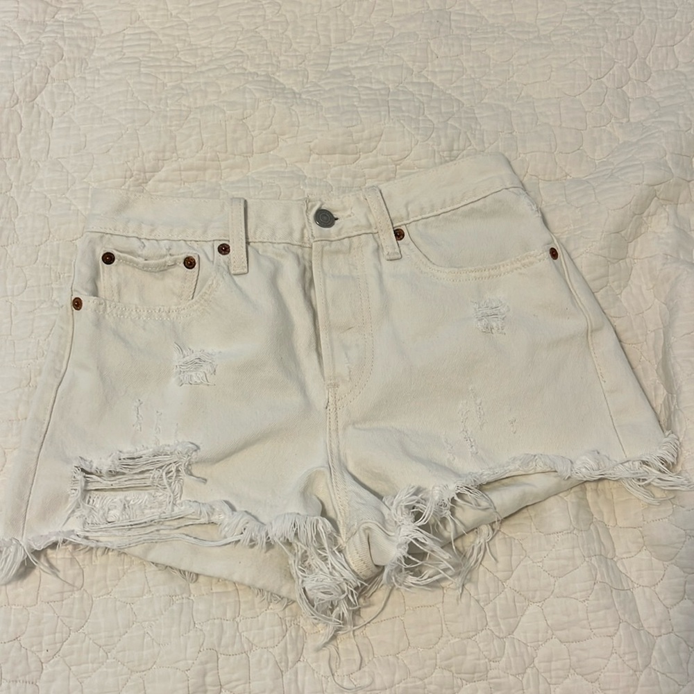 Levi’s White Denim Shorts